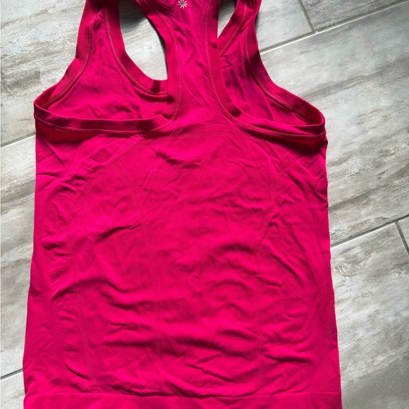 Athleta Momentum Racerback Tank Top, size M, Dahlia - Picture 2 of 4